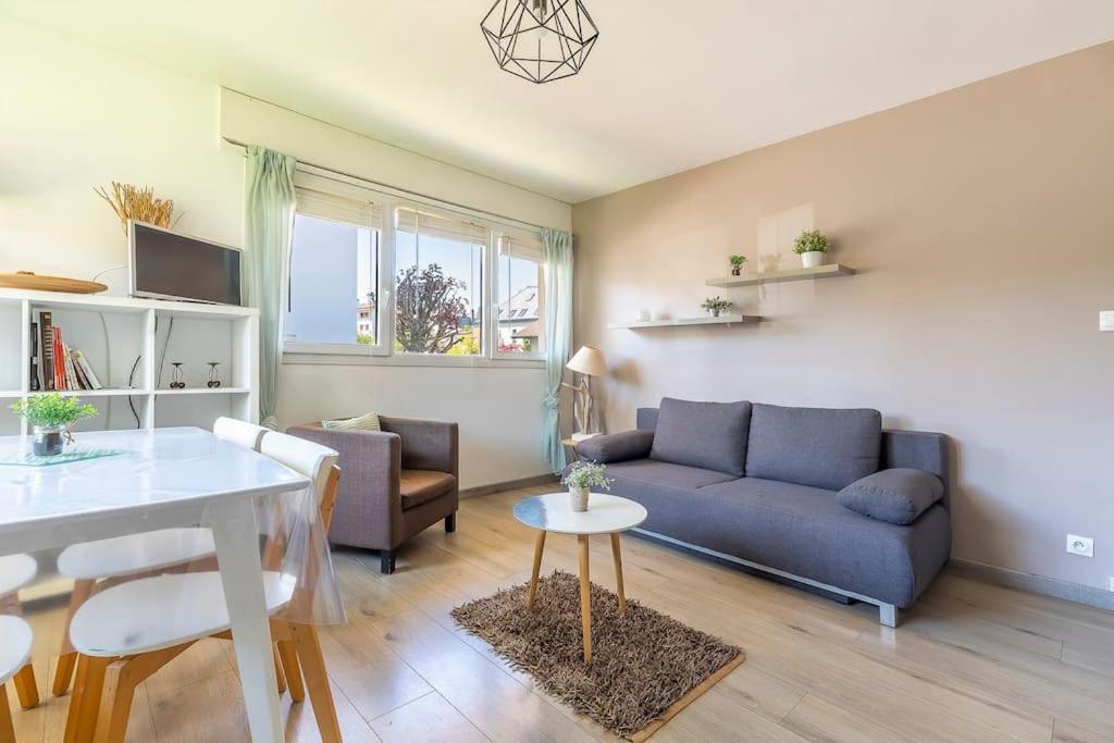 Appart Cosy Annecy Parking Et Velos Gratuit Exterior foto
