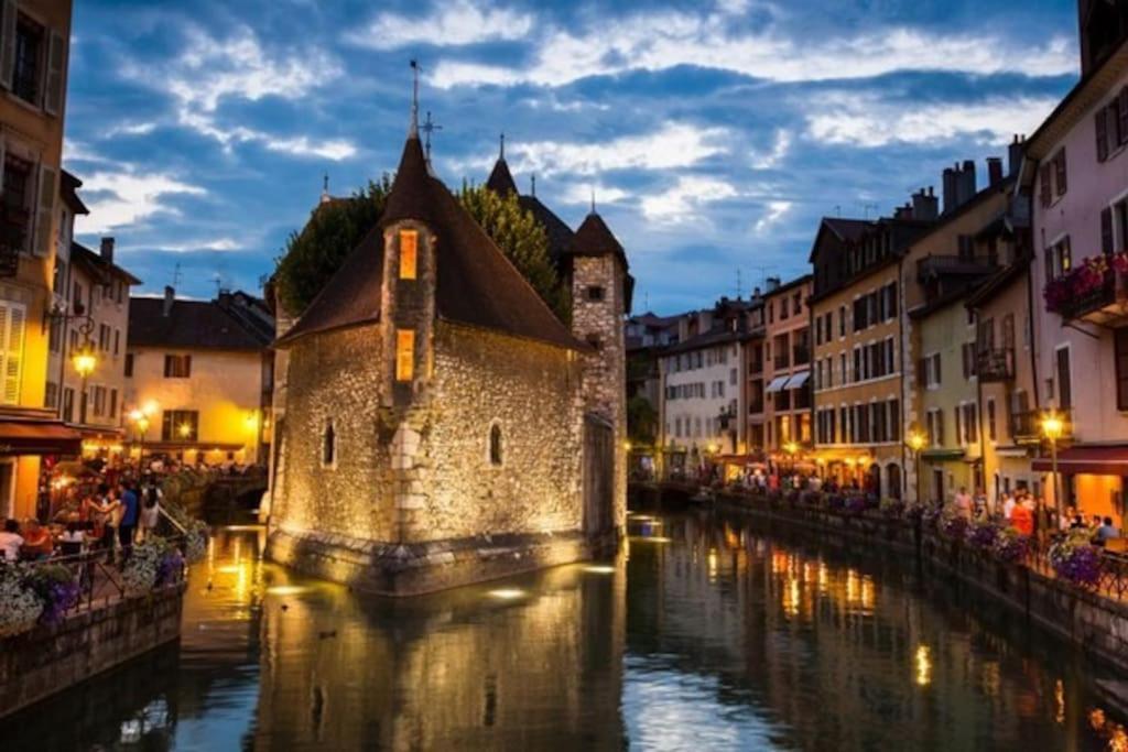 Appart Cosy Annecy Parking Et Velos Gratuit Exterior foto